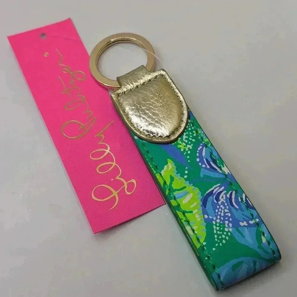 NWT Lilly Pulitzer Key Fob turquoise, blue and green with key chain NWT - Picture 4 of 6
